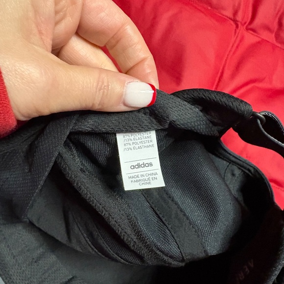 Lot of 2 hats - Picture 6 of 6